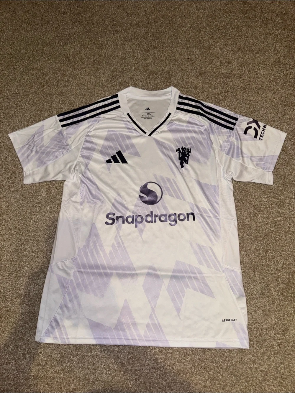 Adidas Manchester United 2025-2026 Men’s Away Soccer Jersey🆕